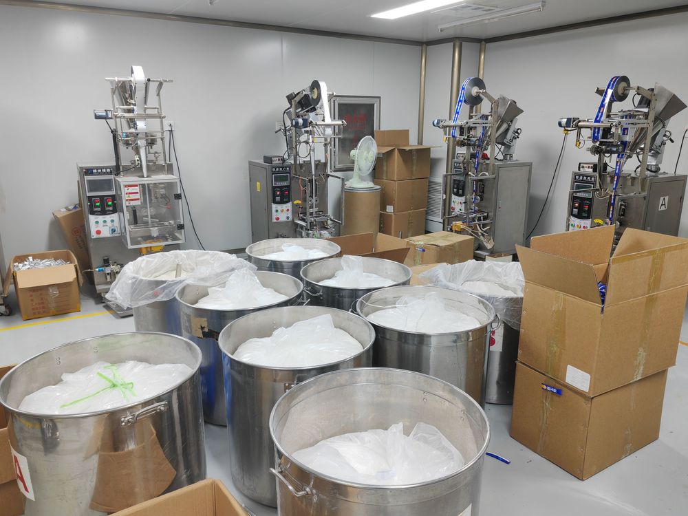 Quality control laboratory photo 6