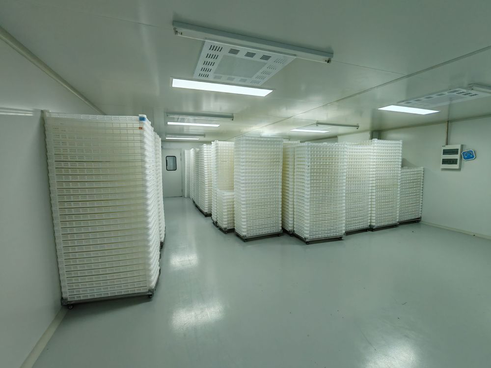 Quality control laboratory photo 2